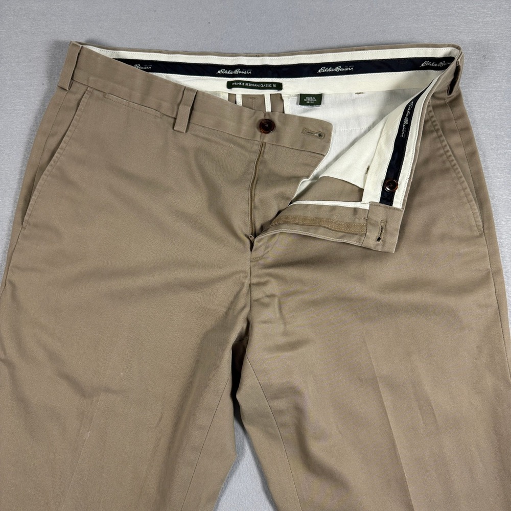 Eddie Bauer Mens Pants Classic Fit 36x30 Khaki Cotton Wrinkle Resistant Chino - Picture 2 of 13